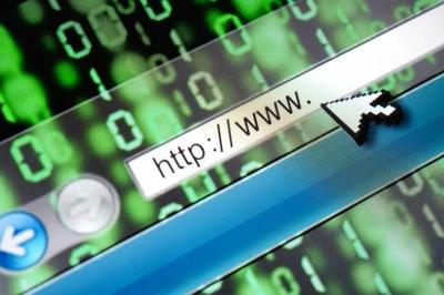 “插”亮眼睛，“件”證安全 構(gòu)筑網(wǎng)絡(luò)技術(shù)開發(fā)的防護(hù)屏障